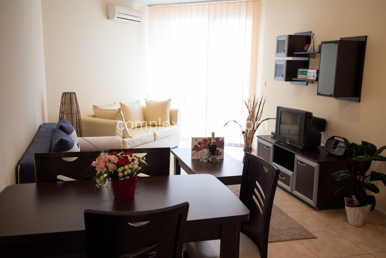 Complex Apolon Διαμέρισμα Νεσέμπαρ Εξωτερικό φωτογραφία